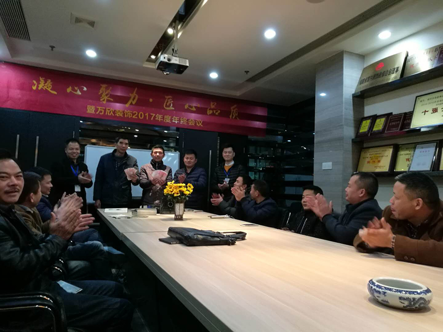 頒獎1.jpg 頒獎1.jpg